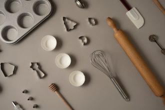 Matériel de pâtisserie : choisir les bons robots, fouets et moules à gâteaux